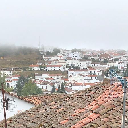Casa Bheinn Aracena Esterno foto